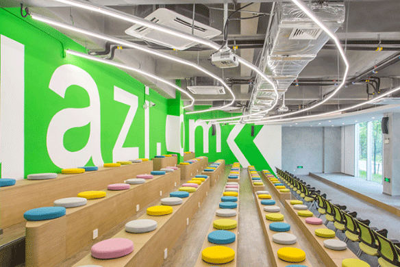 瓜子二手车办公楼装修设计 / 15000㎡