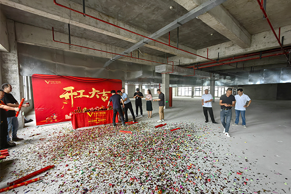 苏州机器人1300㎡洁净车间+办公